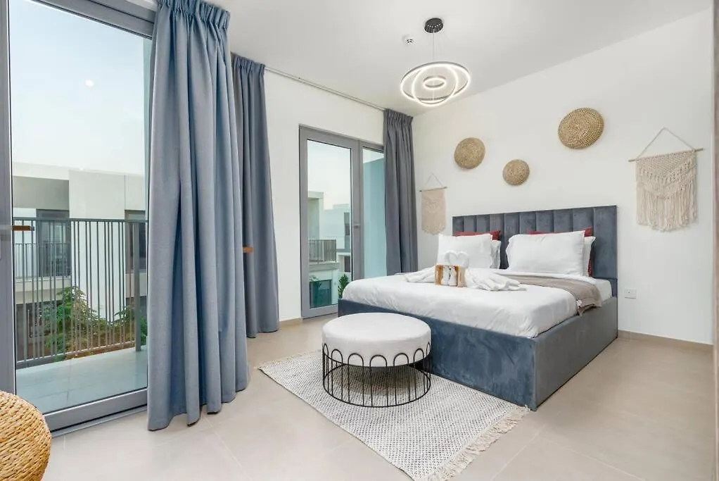 Nice 3 Bedrooms In Tilal Al Ghaf Dubai 0*,  United Arab Emirates