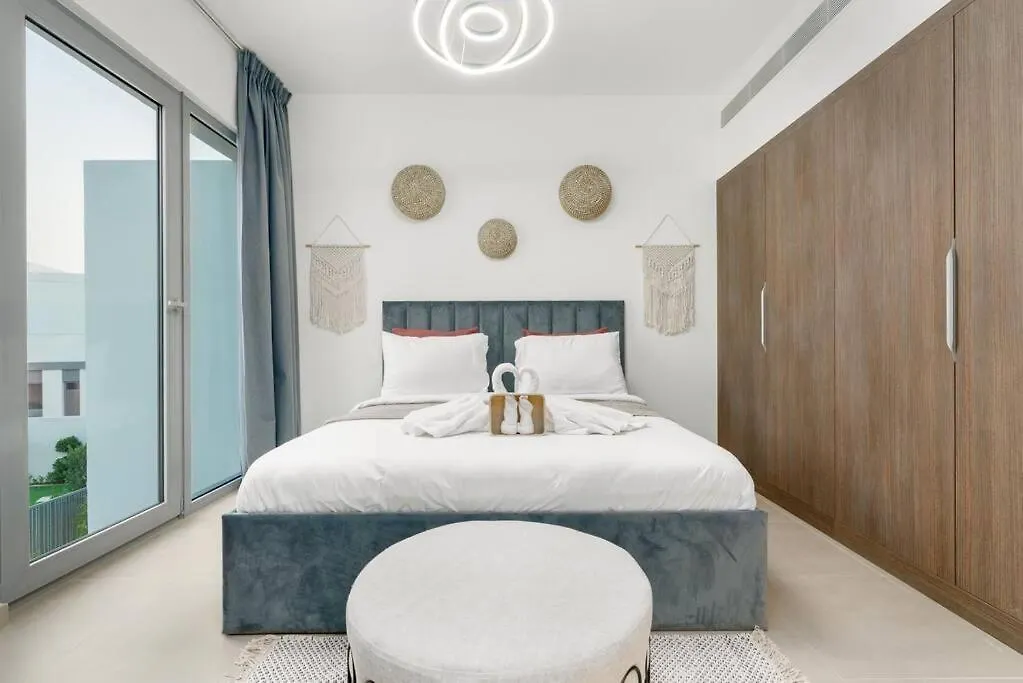 Nice 3 Bedrooms In Tilal Al Ghaf Dubai 0*,  United Arab Emirates