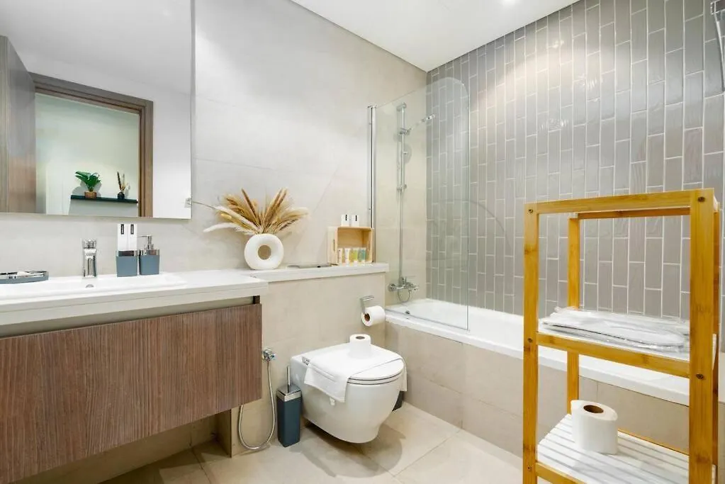 Nice 3 Bedrooms In Tilal Al Ghaf ドバイ