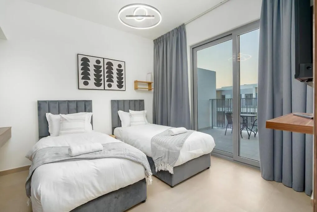 アパート Nice 3 Bedrooms In Tilal Al Ghaf ドバイ アラブ首長国連邦