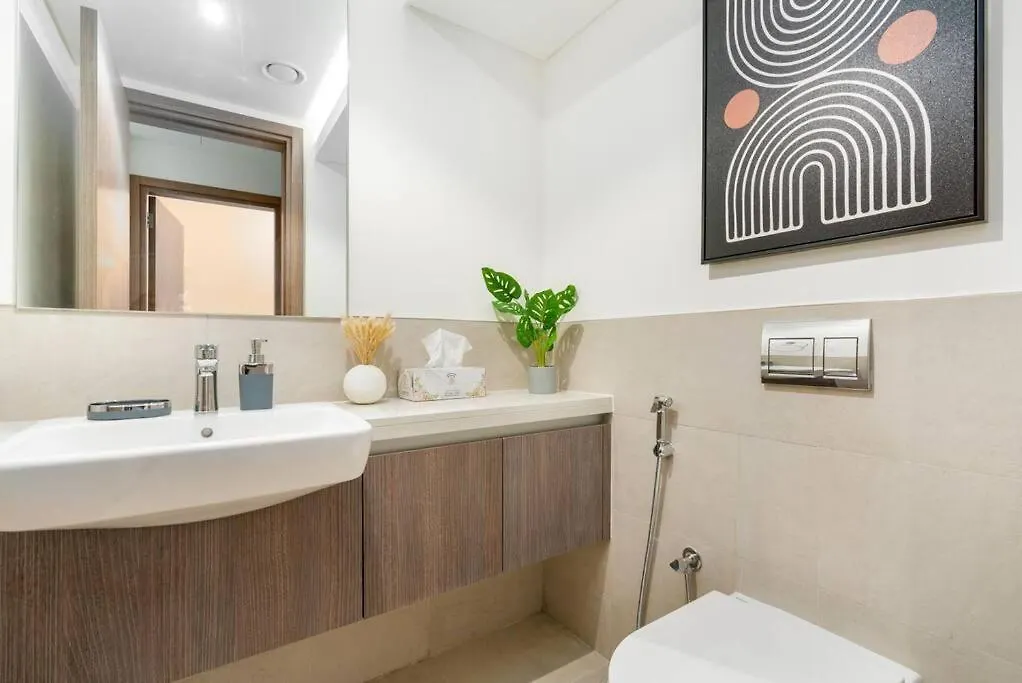 Nice 3 Bedrooms In Tilal Al Ghaf ドバイ アパート